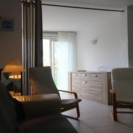 Gasdu - Golfe De St-tropez- Avec Accès Appartement *